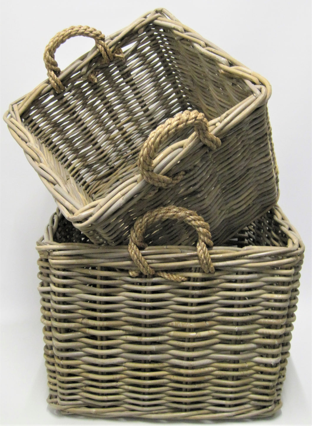 Kubu Grey and White Wash Log Baskets